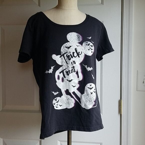 Disney Authentic T Tee Shirts Tanks Mickey MINNIE Women's WOMAN'S Sizes XLarge - Picture 3 of 15